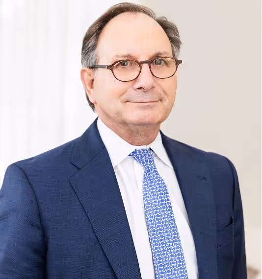 Dr. Bradley Robertson